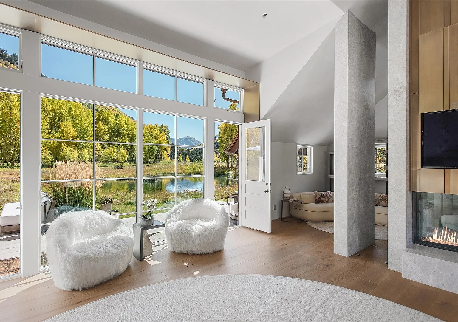 8 bed, 8.0 bath, 6543 sqft, $125,000 — Photo 2