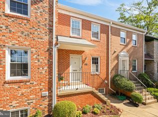 4377 Cherry Hill Rd APT C, Arlington, VA 22207