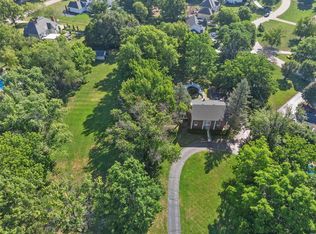 2300 Kehrs Mill Rd, Chesterfield, MO 63005