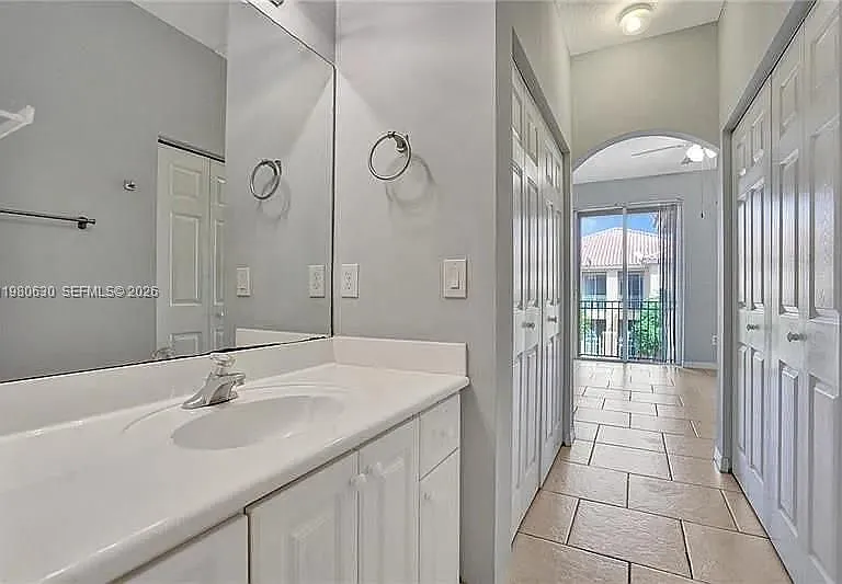 2325 Mariner Ct #TOWNHOUSE — Photo 5