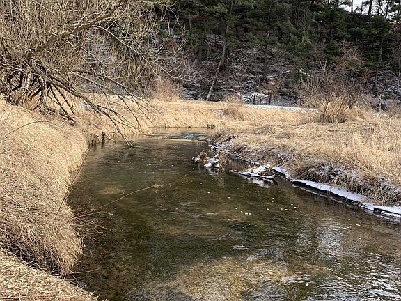 3rd image of 1980 Sandy Rock Rd