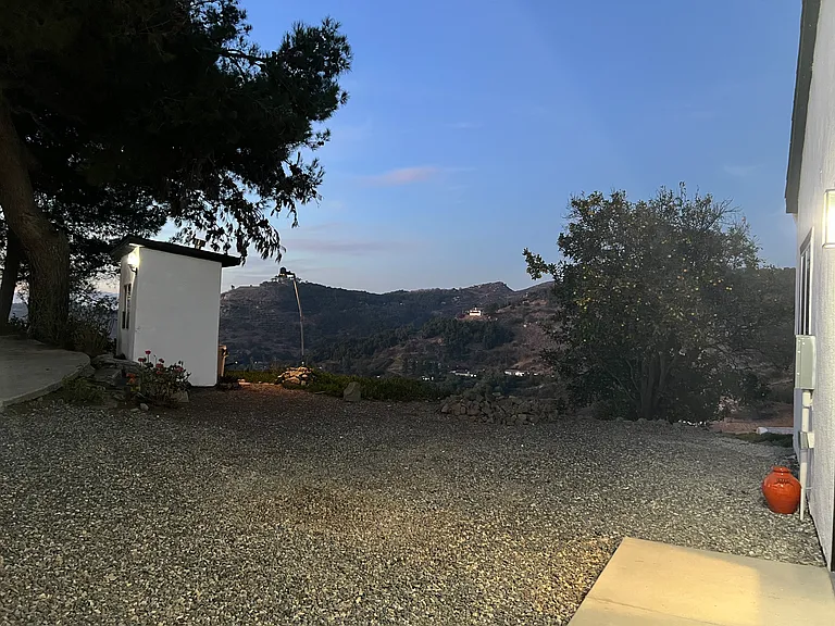 1531 Avohill Dr — Photo 27