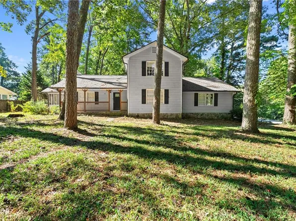 2826 Whippoorwill Cir, Duluth, GA 30097