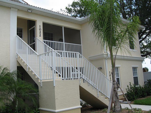 1st image of 1022 Gardens Edge Dr