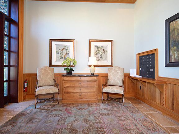 4th image of 1311 Heritage Manor Dr Unit 303