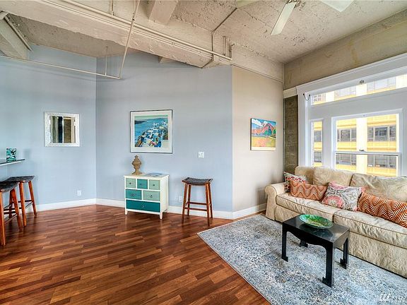 2nd image of 1101 A St Unit 704