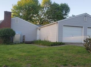 12 High Point Cir, Franklin, NJ 07416