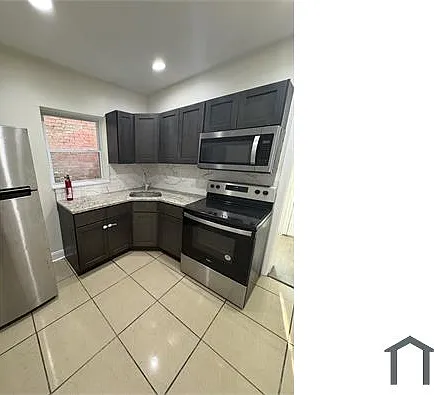 3 bed, $1,600 — Photo 4