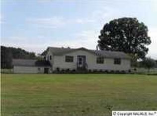 6759 Old Railroad Bed Rd, Toney, AL 35773