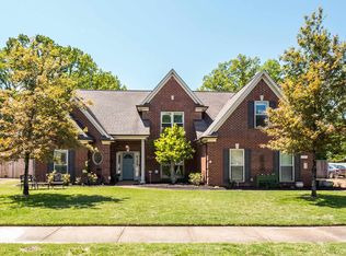 1241 Macon Ridge Dr, Collierville, TN 38017