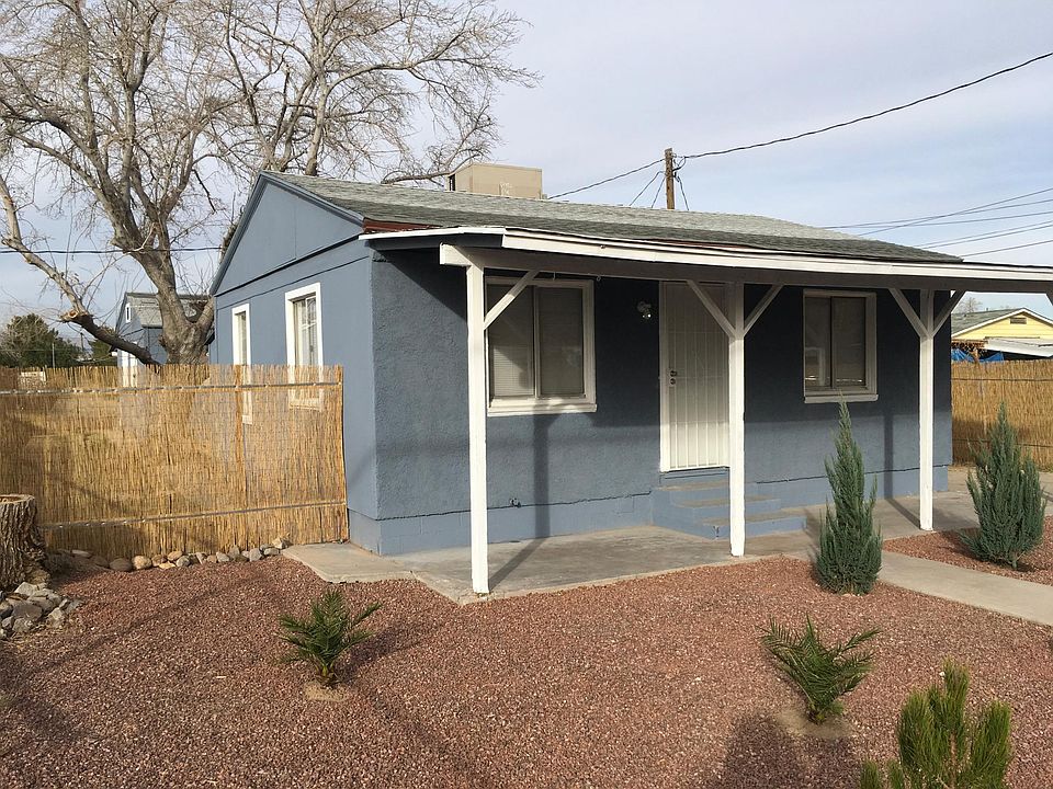1st image of 2979 Olive St