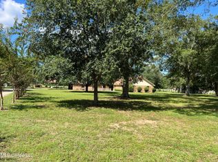 19452 Bell Ln, Saucier, MS 39574