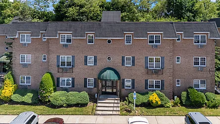 406 Maryland Avenue, #1C