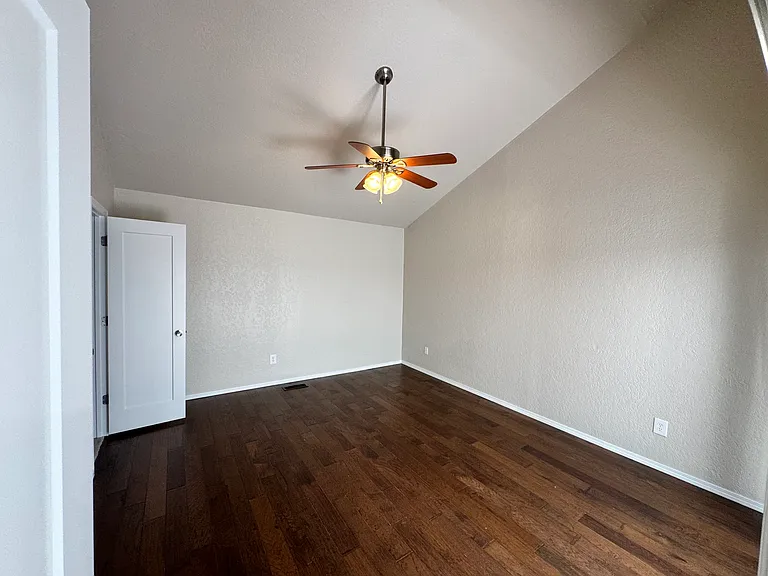 405 Sundance Ln #1 — Photo 7