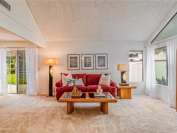 5th image of 1210 Paseo Gracia