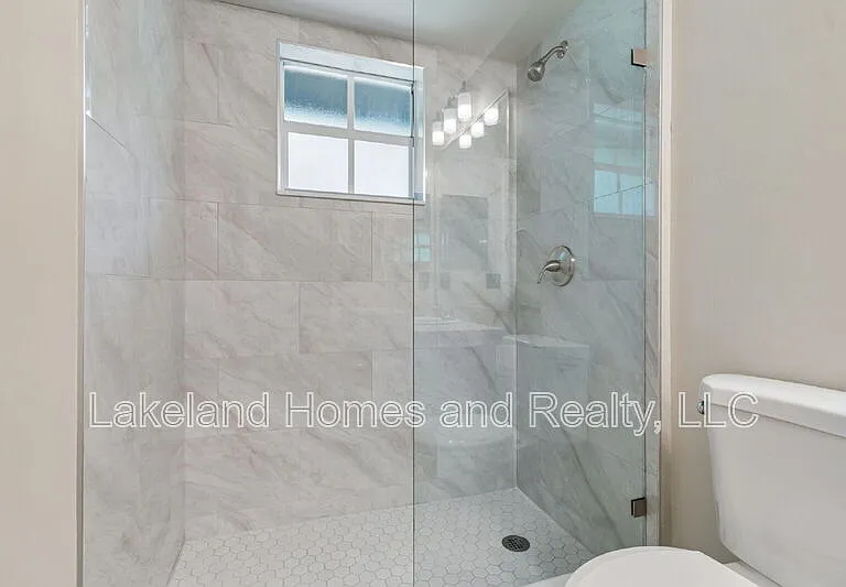 95 Woodside Dr — Photo 37