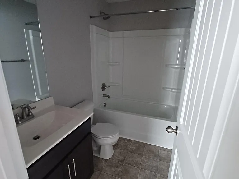 219 Woodland Valley Ln — Photo 11