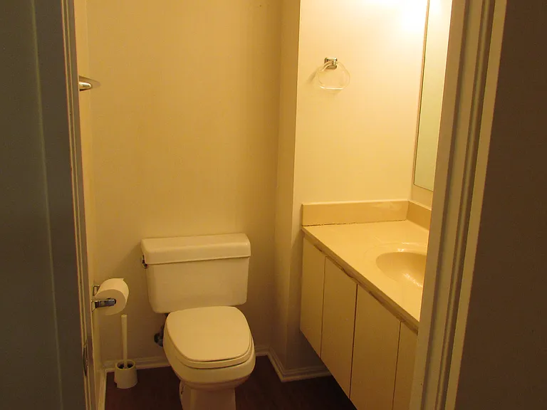 15100 Interlachen Dr #821 — Photo 11