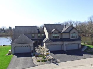 633 Shadow Brooke Ln, Tecumseh, MI 49286