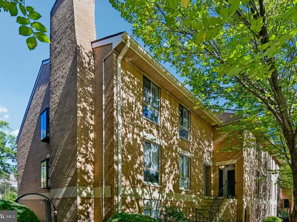 144 W Barre St, Baltimore, MD 21201