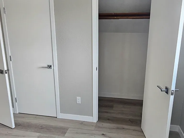 7060 Tuther Way — Photo 13