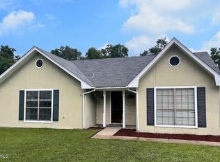 15174 Parkwood Dr N, Gulfport, MS 39503