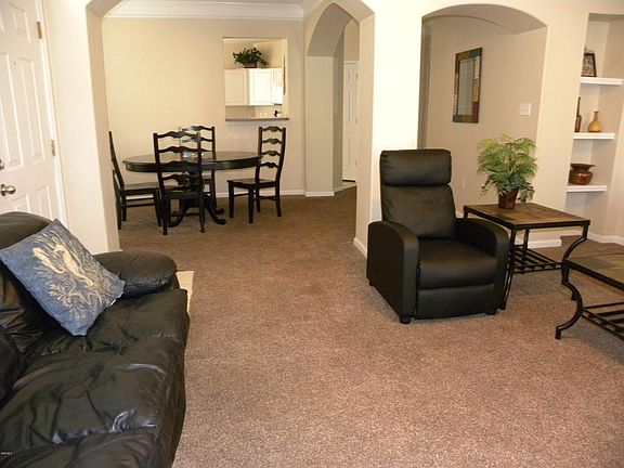 5th image of 2252 Beach Dr