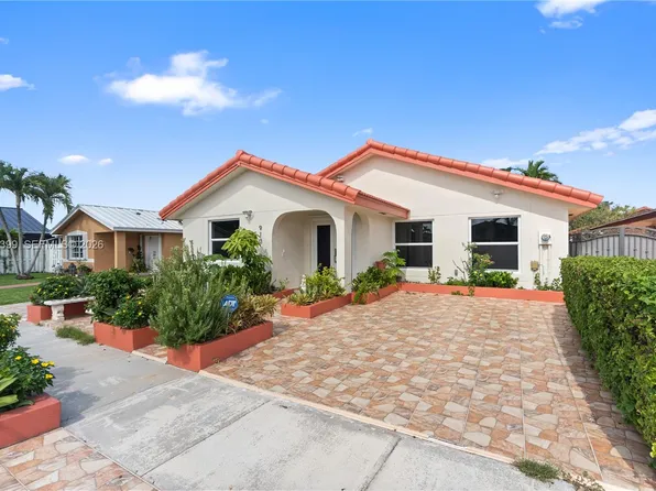 910 SW 140th Ave, Miami, FL 33184