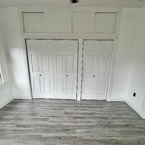Lots of closet space - bedroom