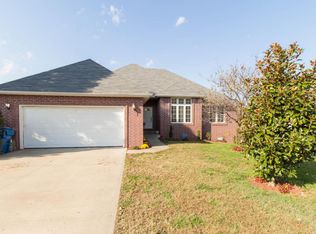 5627 S Newton Ave, Springfield, MO 65810