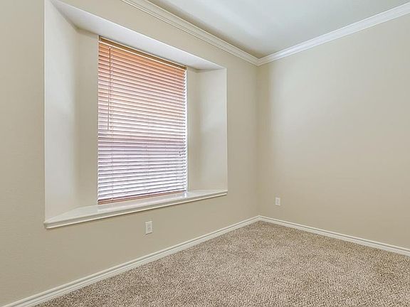 5th image of 11605 Wild Pear Ln