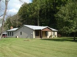 831 Bobolink Rd, Shepherdsville, KY 40165