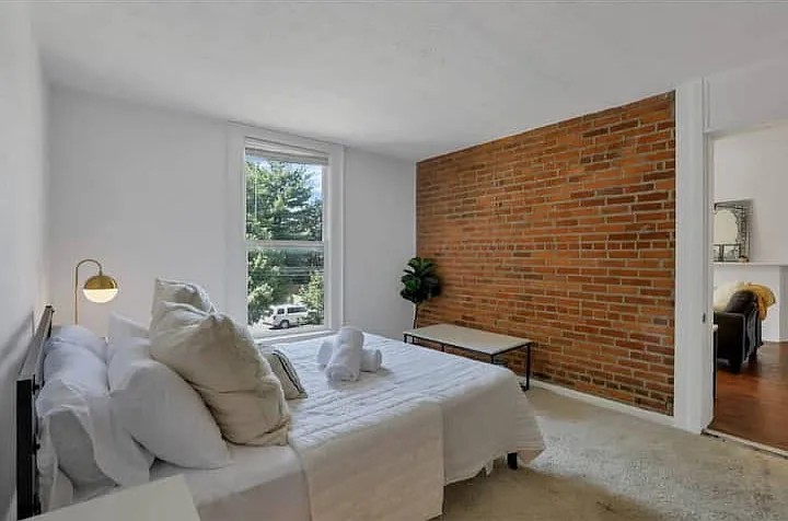 82 Price Ave #C — Photo 13