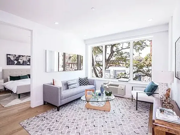 806 Dekalb Ave APT 2B, Brooklyn, NY 11221