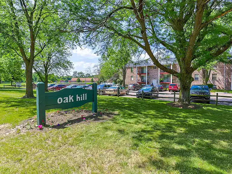 Oak Hill Apartments- Hill Ave. — Photo 1