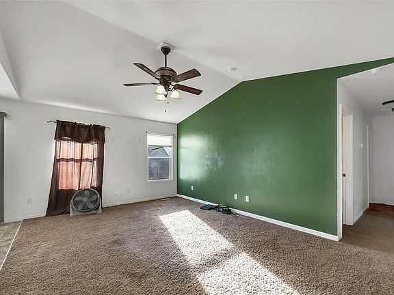 4th image of 220 Gobbler Dr