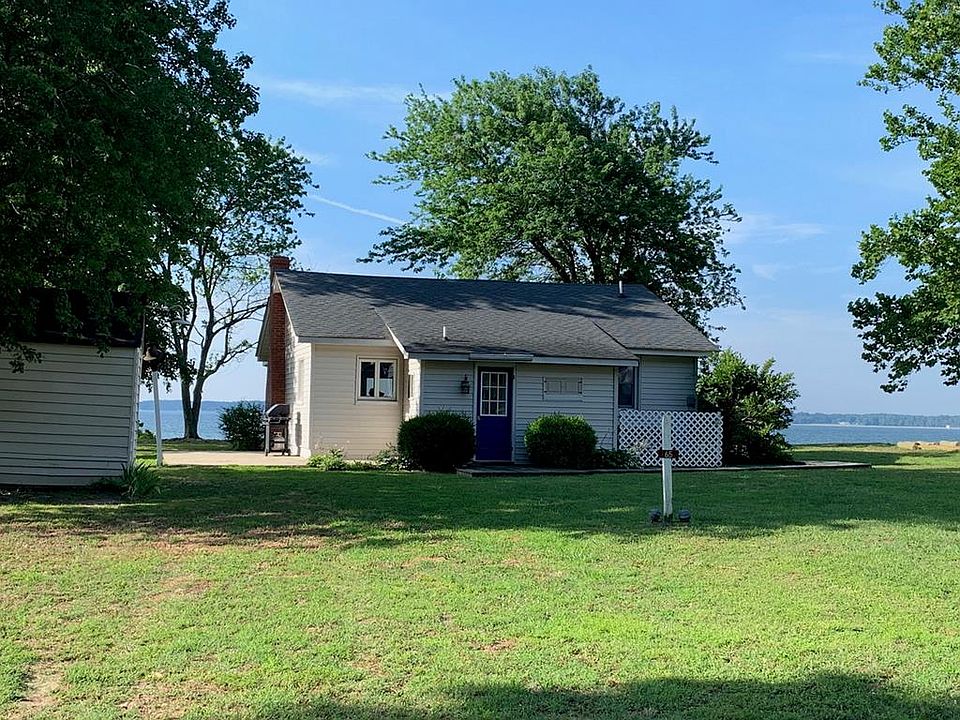1st image of 65 Berryville Shores Dr