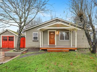 4537 SE Knapp St, Portland, OR 97206