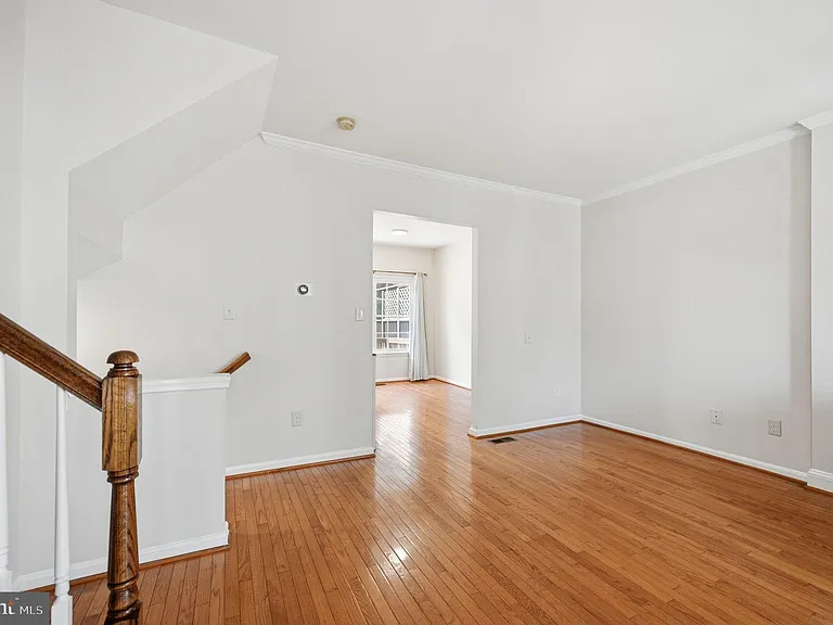 7676 Helmsdale Pl — Photo 7