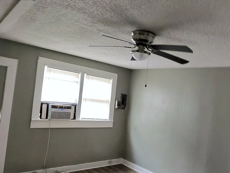 2115 Old Leland Rd #A — Photo 10