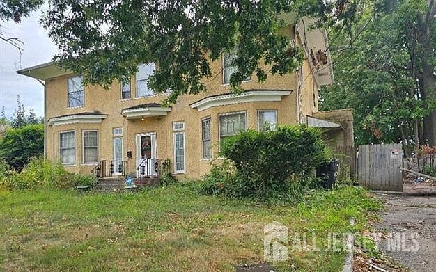 1st image of 610-16 Darrow Ave