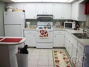 4th image of 14020 Caribbean Blvd