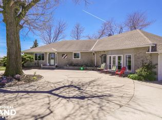 1160 S West St, Valley, NE 68064