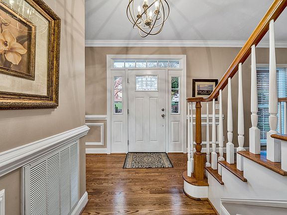 3rd image of 4618 Shrewsbury Ct