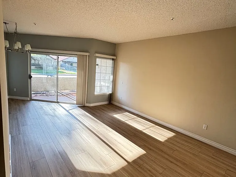 19171 Palo Verde Dr — Photo 3