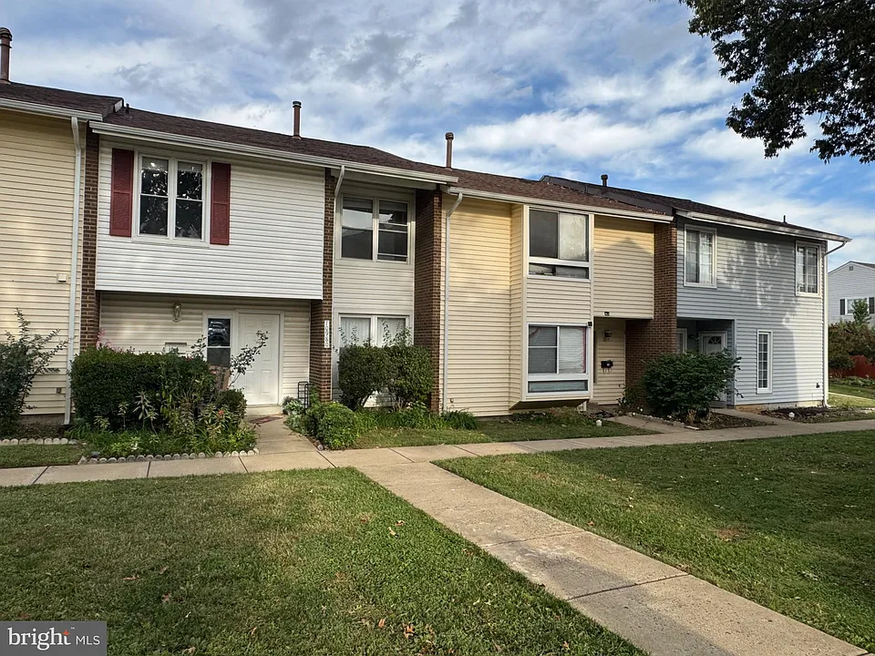 10980 Hiram Ct