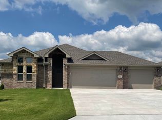 5147 S Tamarack Ln, Battlefield, MO 65619