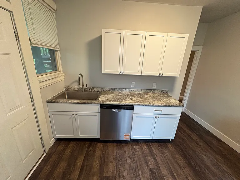 2727 Harris Ave #2 — Photo 14