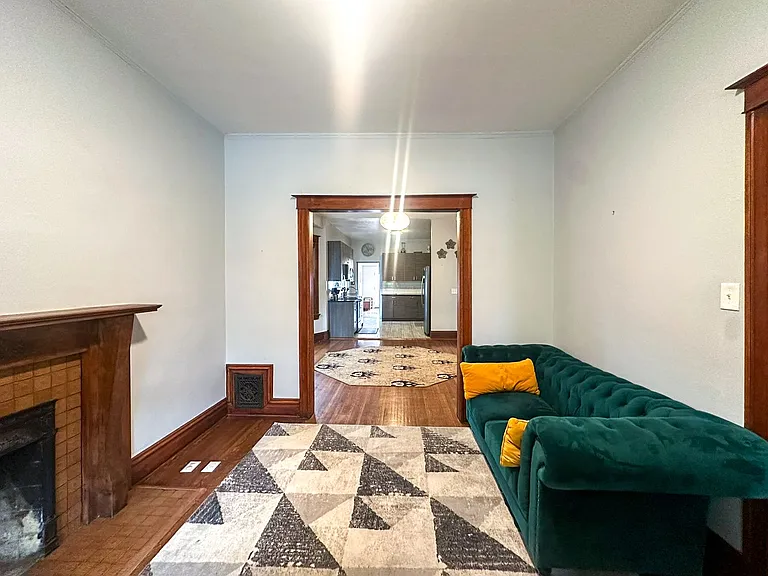 315 N Lincoln St — Photo 10