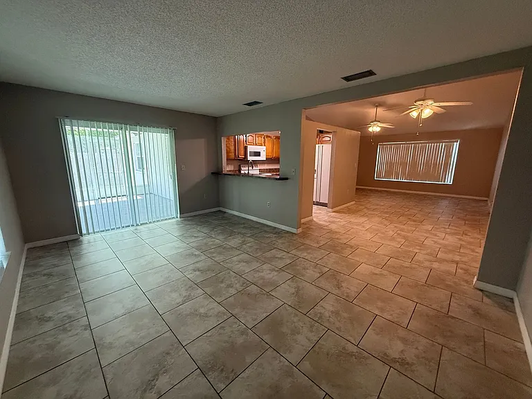 7733 Atherton Ave — Photo 7